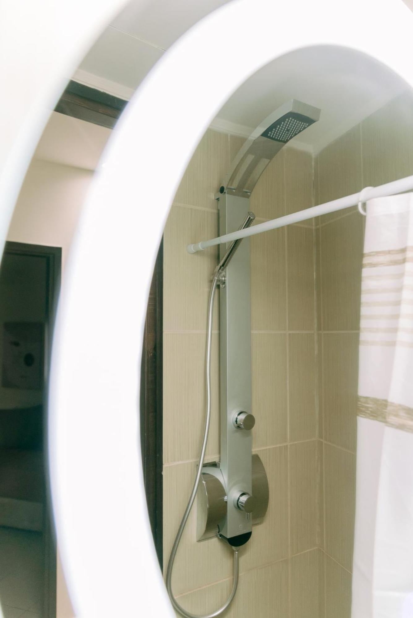 Ismini City Center Apartment Iraklion Buitenkant foto