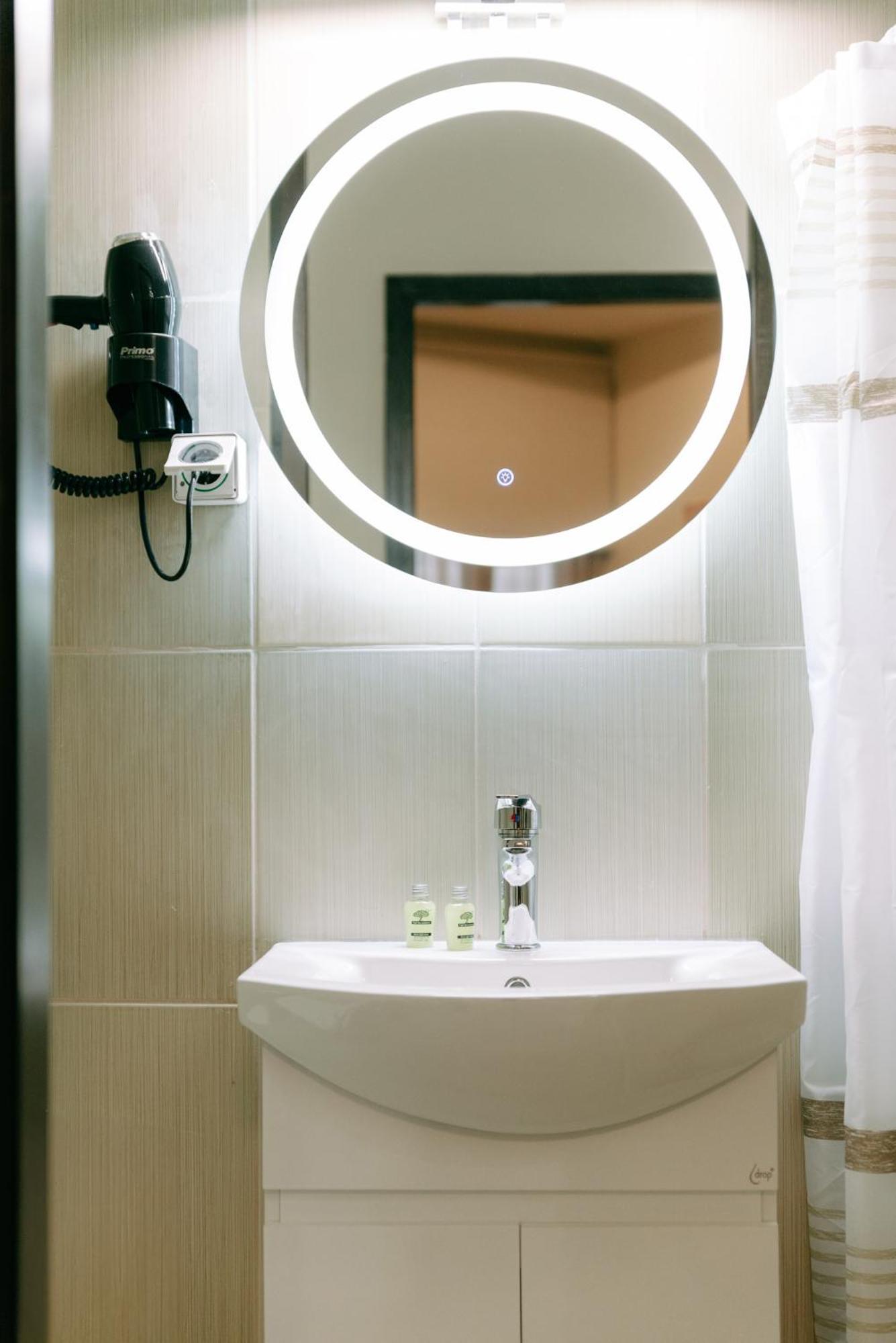 Ismini City Center Apartment Iraklion Buitenkant foto